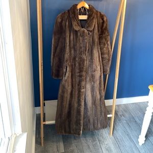 Vintage Jerome Wolk Jr Women’s Full Length Fur Coat